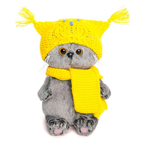 Baby Basik mit Eulen Hut und einem Schal